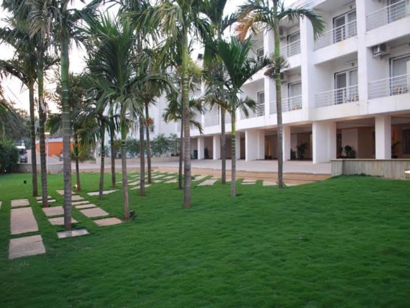 7 Apple Resort Lonavala Dış mekan fotoğraf