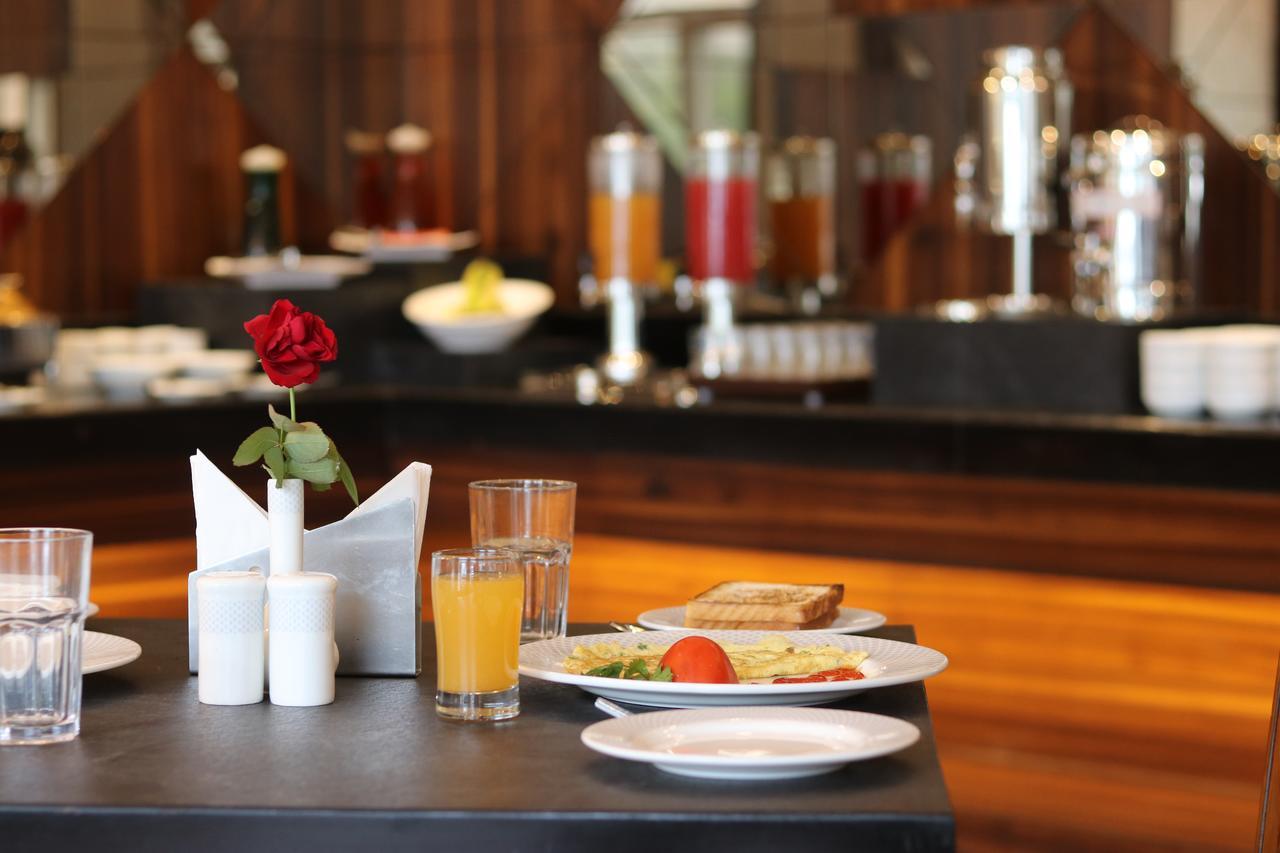 7 Apple Resort Lonavala Dış mekan fotoğraf